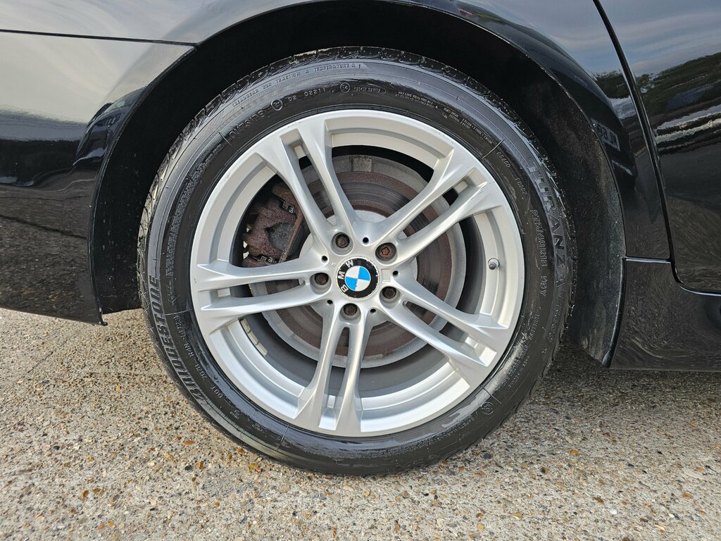 BMW 5 Series M Sport Black #19