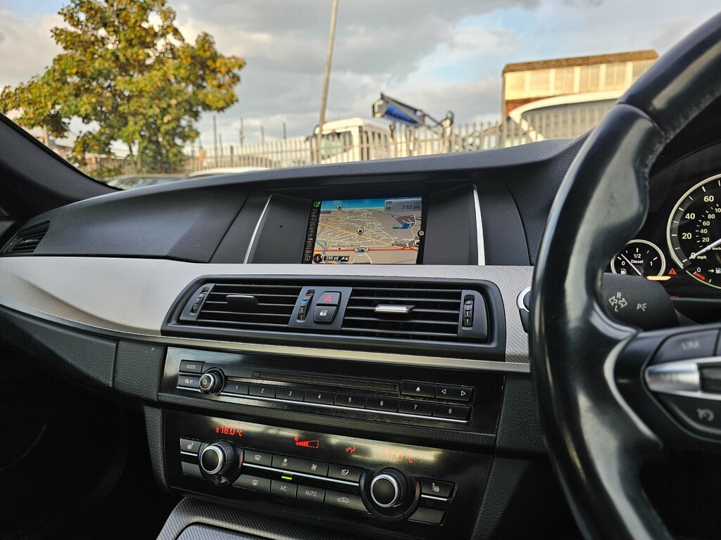 BMW 5 Series M Sport Black #36