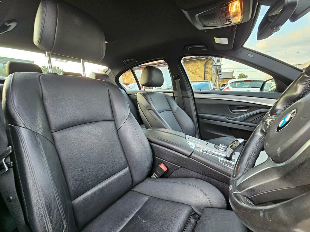 BMW 5 Series M Sport Black #31