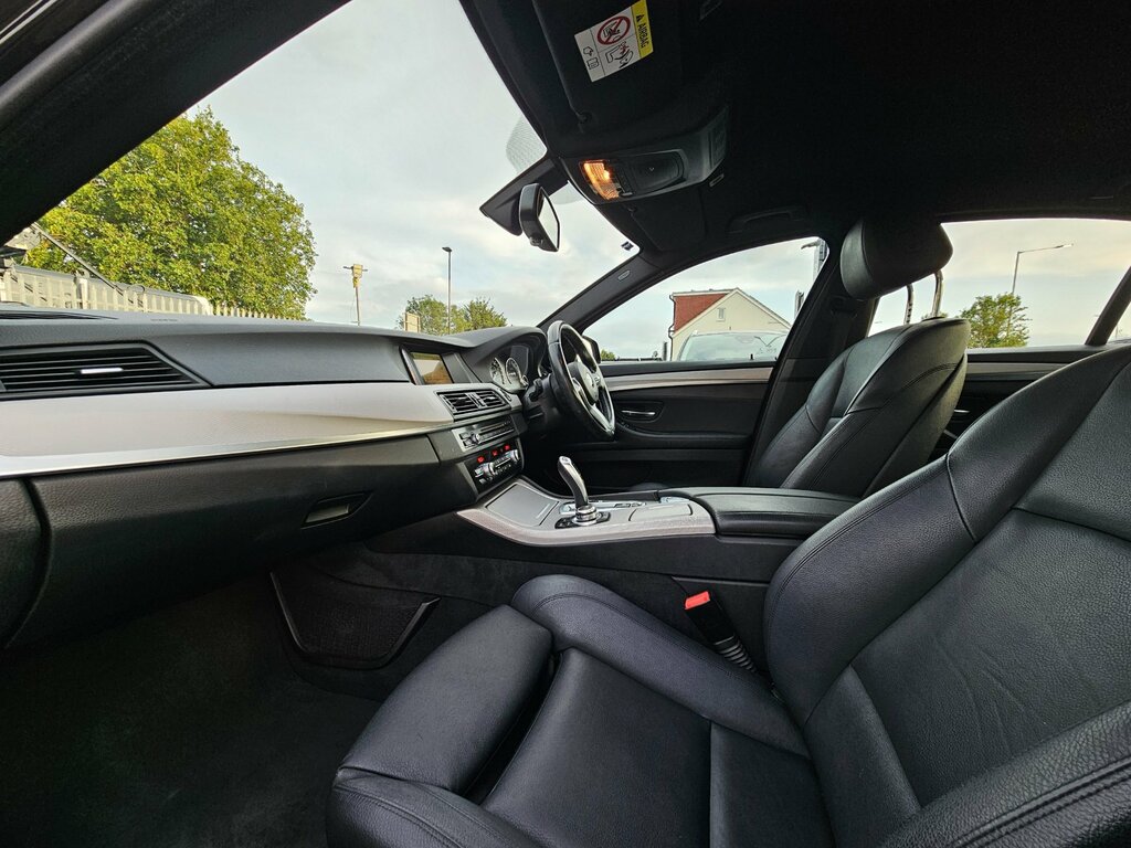 BMW 5 Series M Sport Black #24