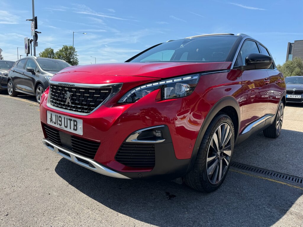 Peugeot 3008 1.6 Puretech Gt Line Premium Suv Eat Eu Red #4