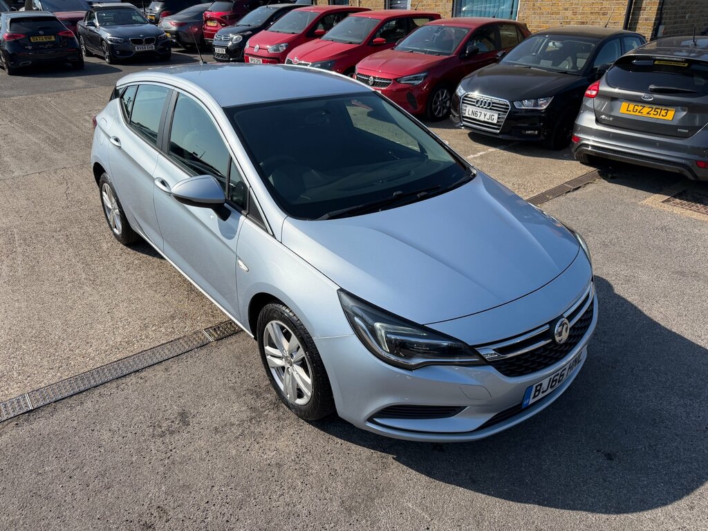 Vauxhall Astra 1.4I Turbo Design Hatchback Euro 6 Silver #4