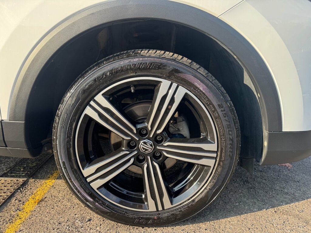 MG ZS Suv 1.5 Vti-tech Exclusive Euro 6 Ss 2019 Red #14