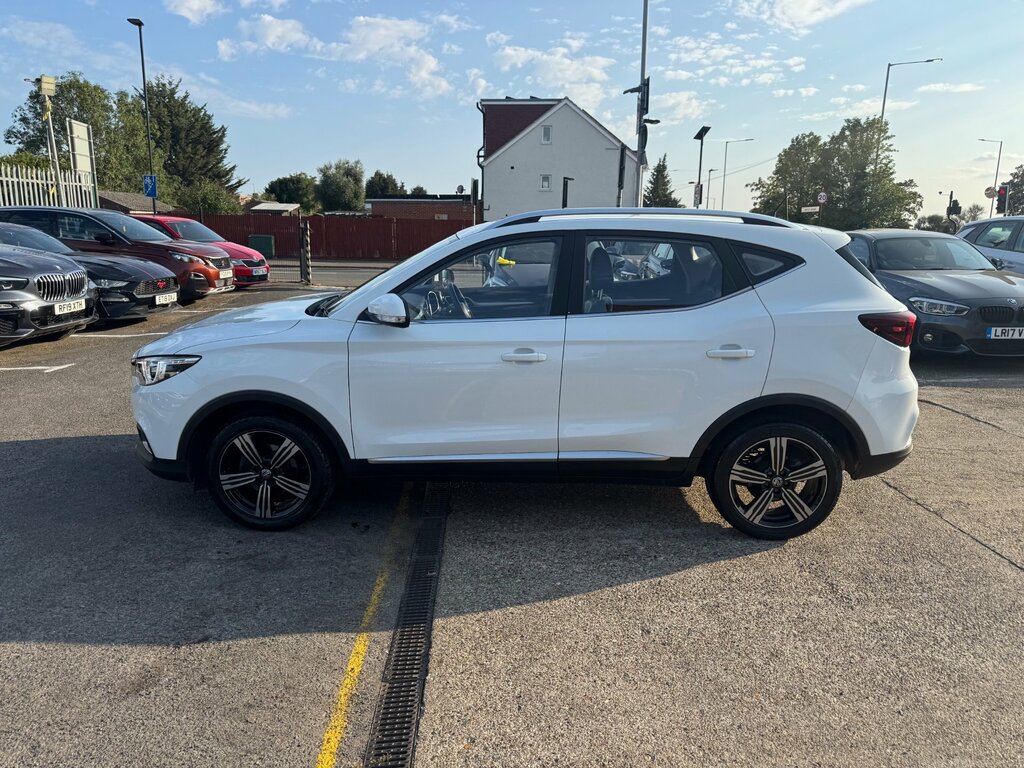 MG ZS Suv 1.5 Vti-tech Exclusive Euro 6 Ss 2019 Red #26