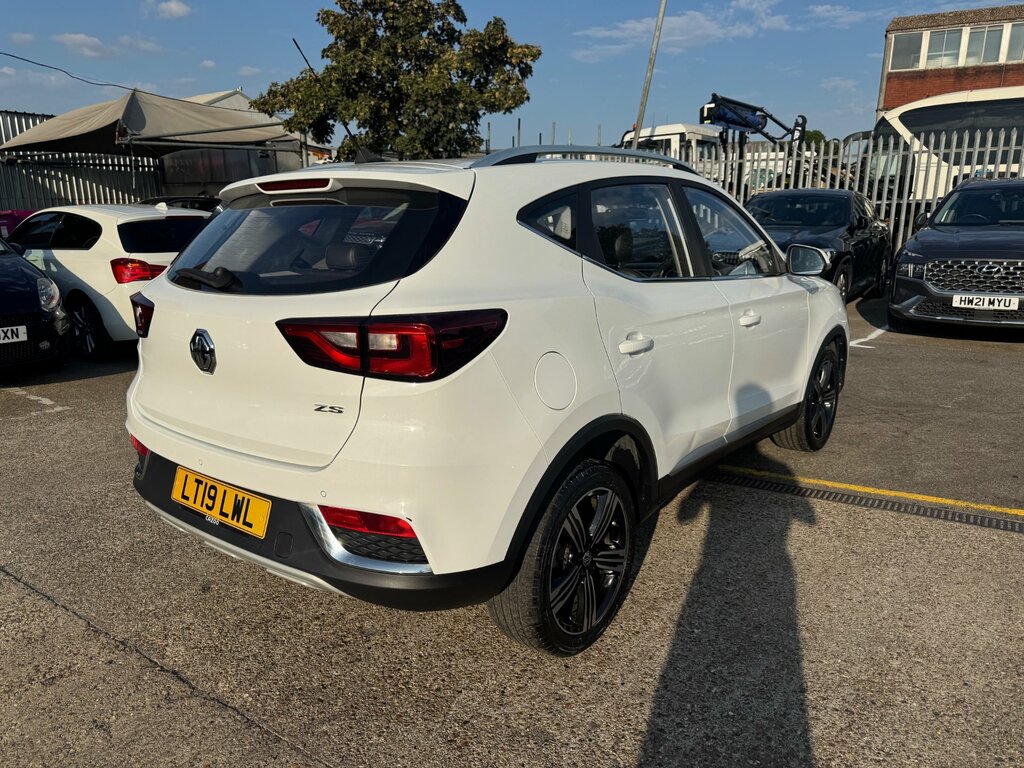 MG ZS Suv 1.5 Vti-tech Exclusive Euro 6 Ss 2019 Red #8