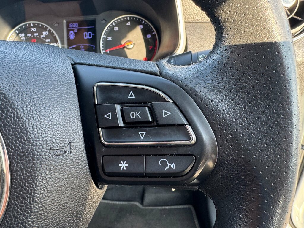 MG ZS Suv 1.5 Vti-tech Exclusive Euro 6 Ss 2019 Red #21