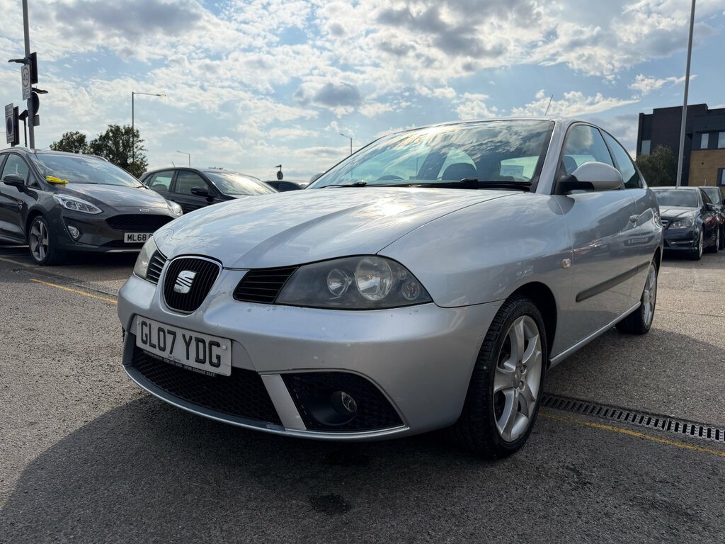 Seat Ibiza Sport Black #8