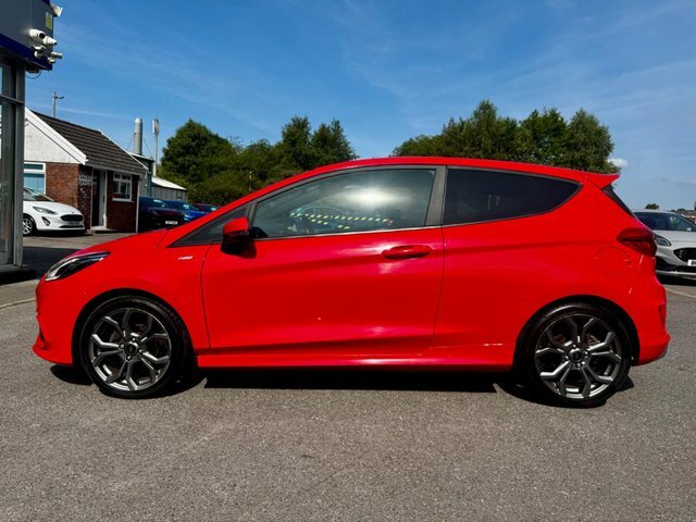 Ford Fiesta Ecoboost St-line Euro 6 CE67YBS Red #4