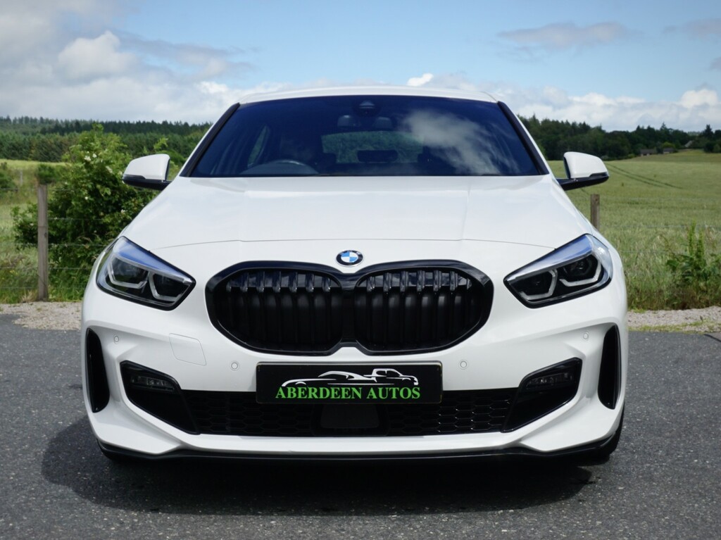 BMW 1 Series Hatchback 1.5 118I M Sport 202272 SW72DYA White #2