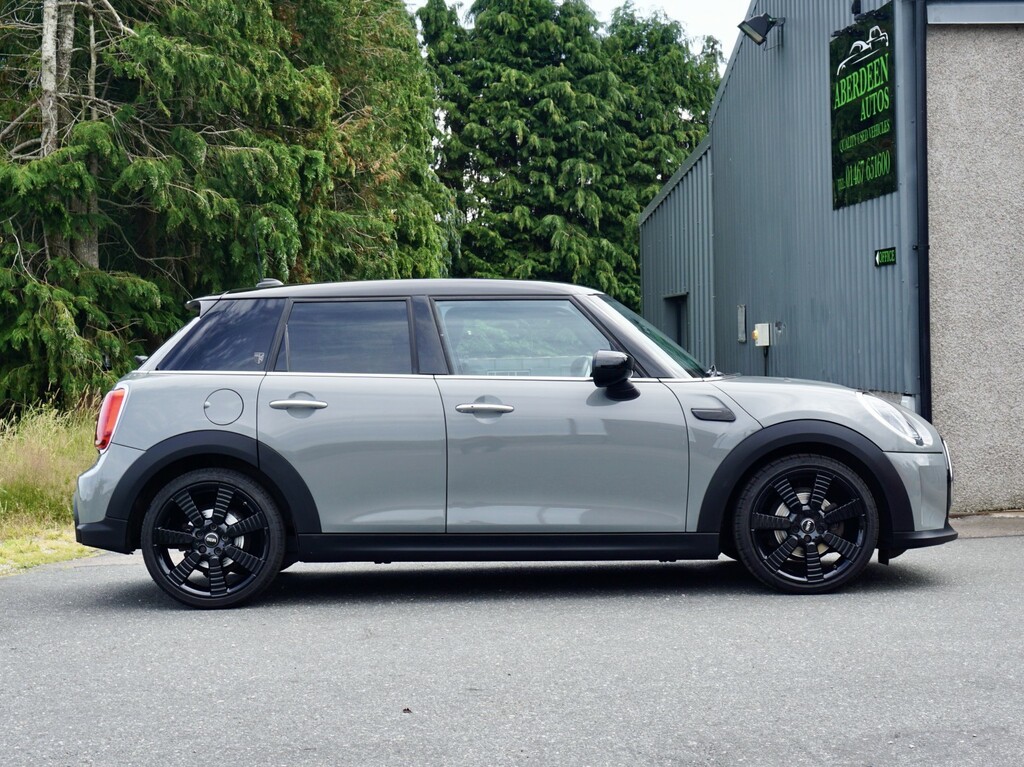 Mini Hatch Hatchback 1.5 5-Door Hatch Cooper Exclusive 2021 YF71MWK Grey #4