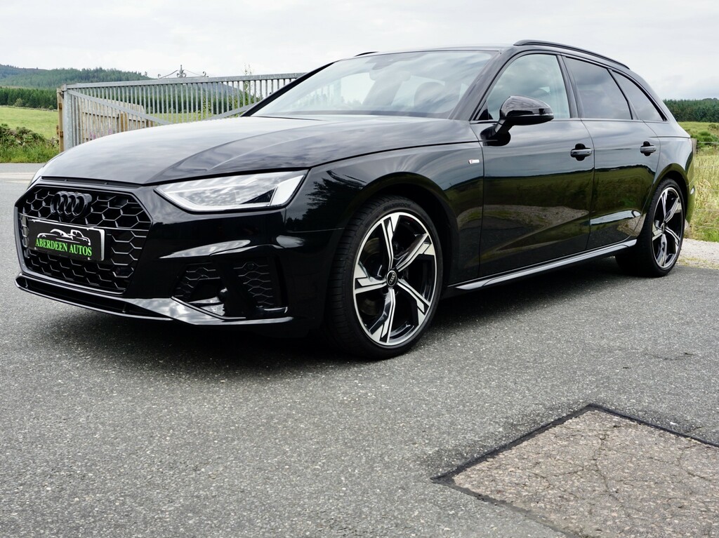 Audi A4 Avant 2.0 Tfsi 35 Black Edition Black #3