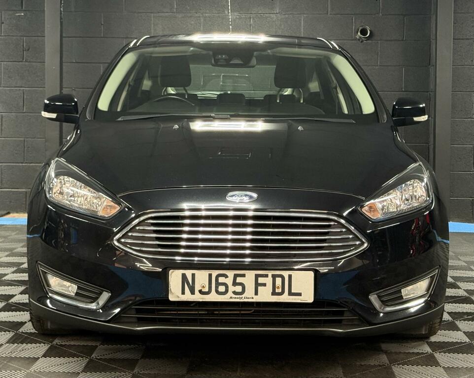 Ford Focus 1.6 Titanium Hatchback Powershift Euro NJ65FDL Black #6