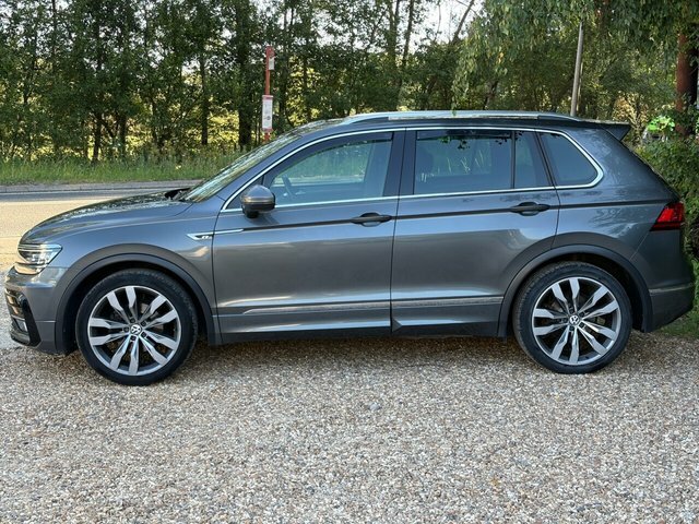 Volkswagen Tiguan Tdi R-line Suv Grey #3