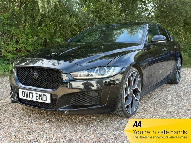 Jaguar XE V6 S Saloon Black