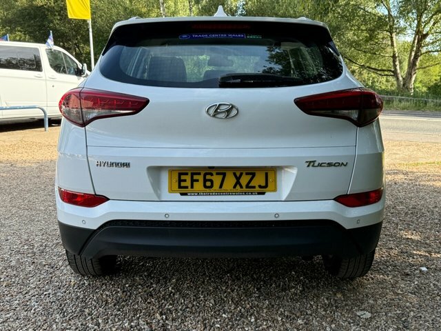 Hyundai Tucson Gdi Blue Drive Se White #4
