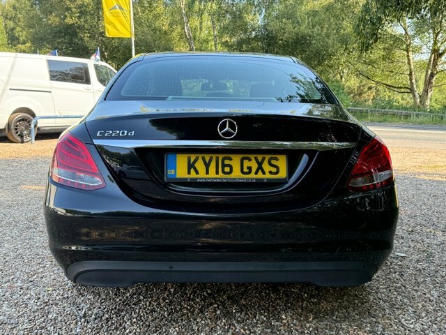 Mercedes-Benz C Class C220d Se Saloon Black #4