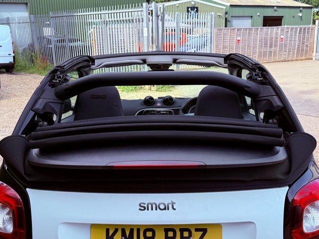 Smart Fortwo Cabrio Coupe 1.0 Prime White #18