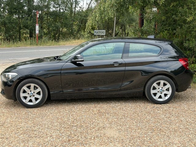 BMW 1 Series 114I Es Hatchback Black #3