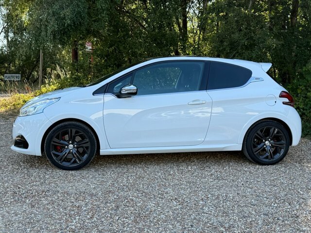 Peugeot 208 Thp Gti Prestige Hatchback White #2
