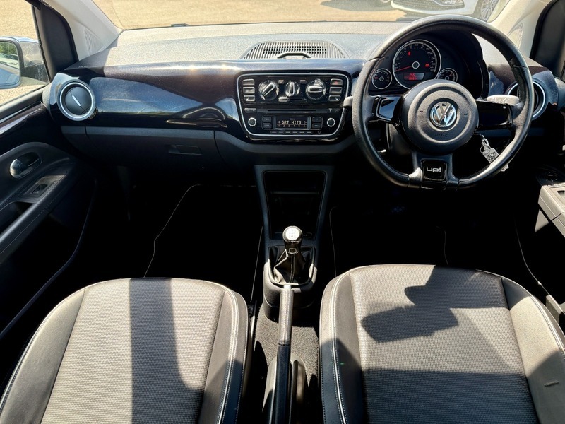 Volkswagen Up Up Black 20 Taxfull Black #2
