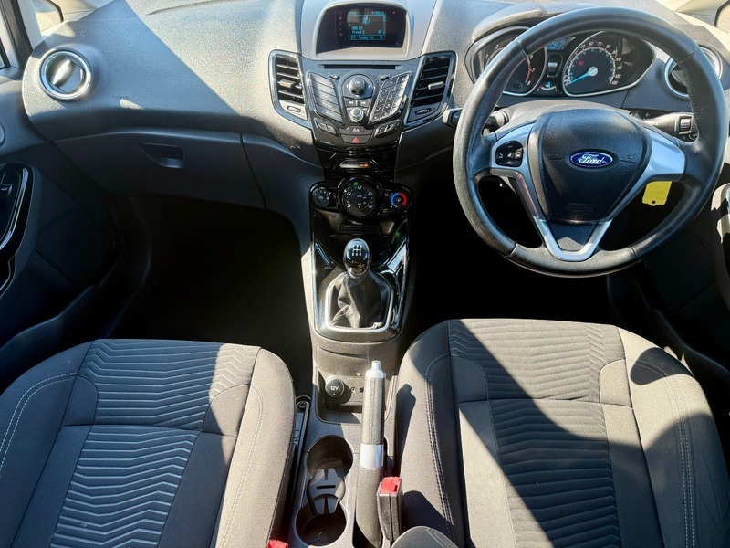 Ford Fiesta Zetec 35 Taxp Sensorsbluetooth Silver #2