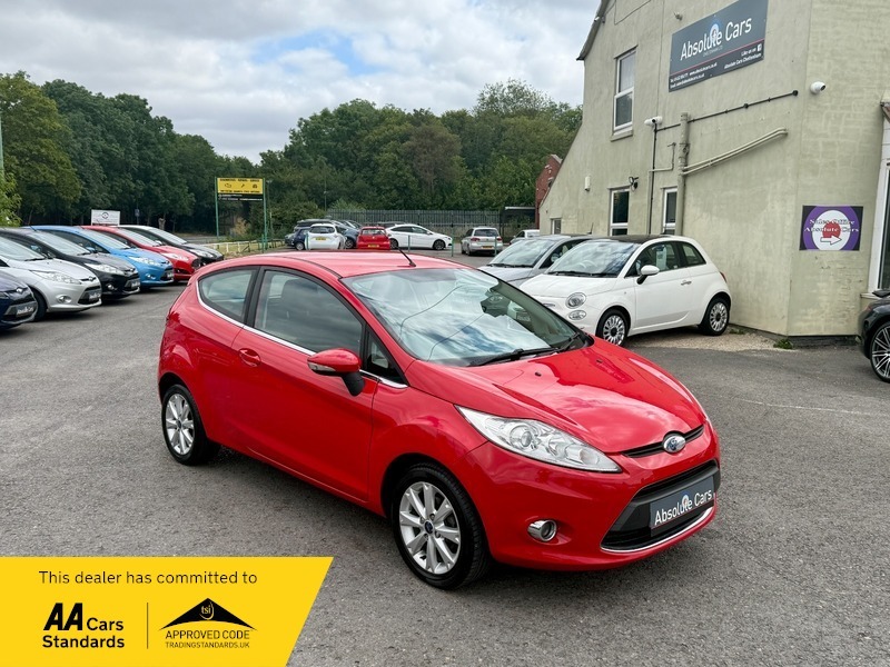 Ford Fiesta Hatchback Grey #1