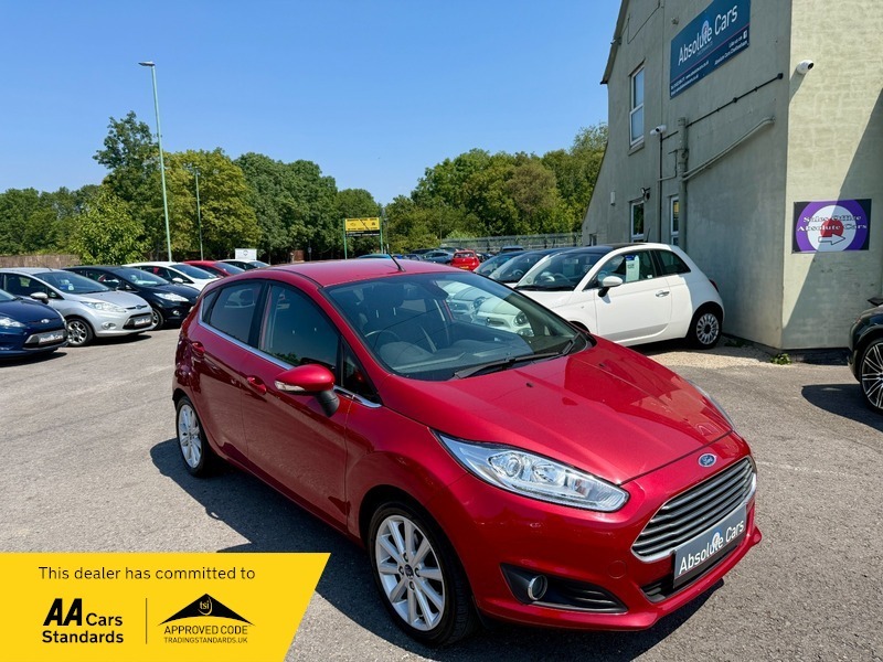 Ford Fiesta Titanium 20 Taxcruise2 Keysb Red