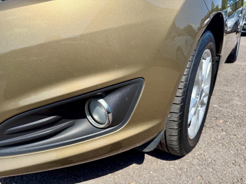 Ford Fiesta Zetec 20 Taxbluetoothfsh Brown #5