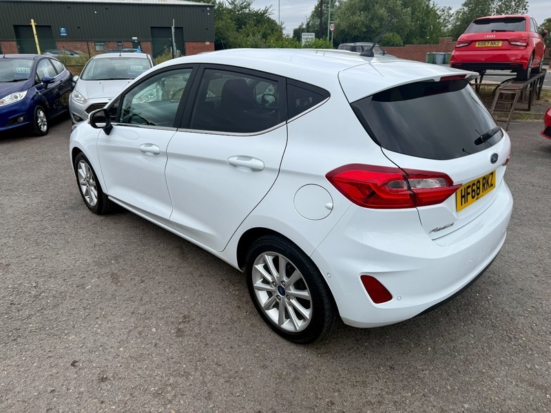 Ford Fiesta Titanium P Sensrev Camnav2 White #3