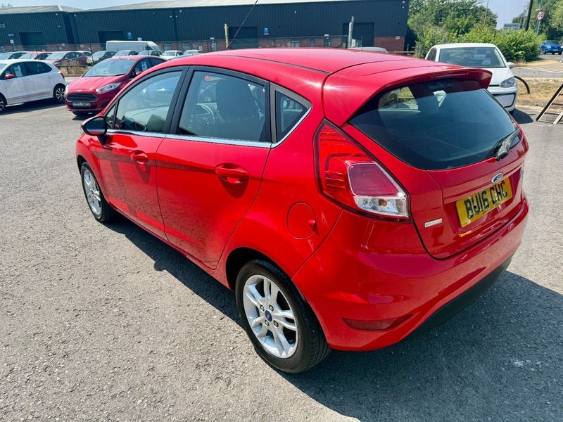 Ford Fiesta Zetec 20 Taxb Toothtwo Red #3