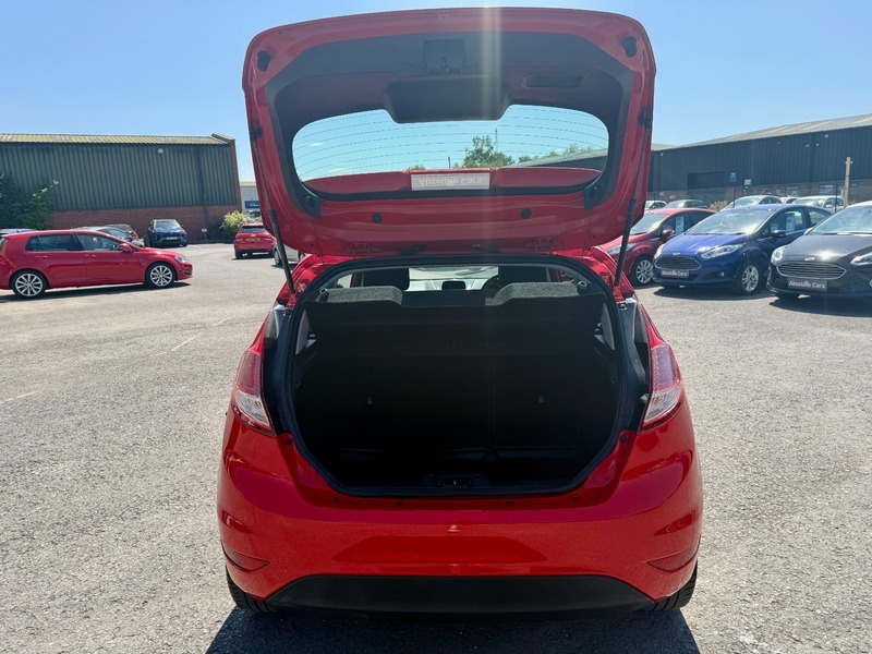 Ford Fiesta Zetec Red #11