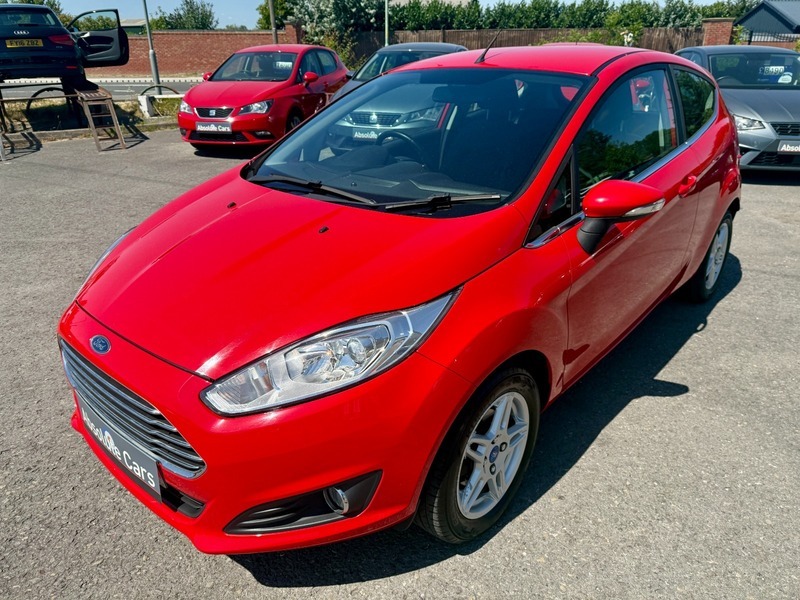 Ford Fiesta Zetec Red #6