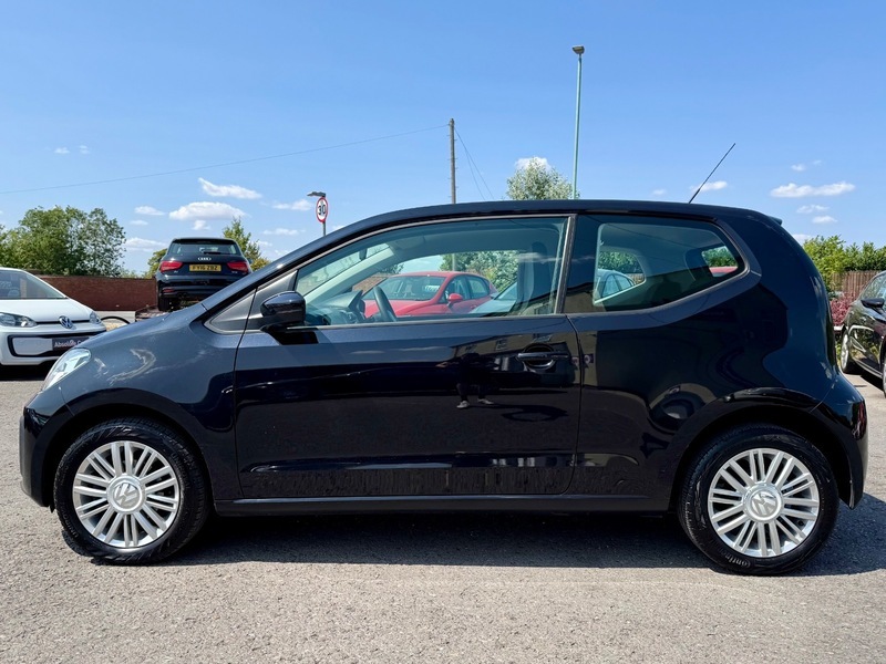 Volkswagen Up Move Up Black #4
