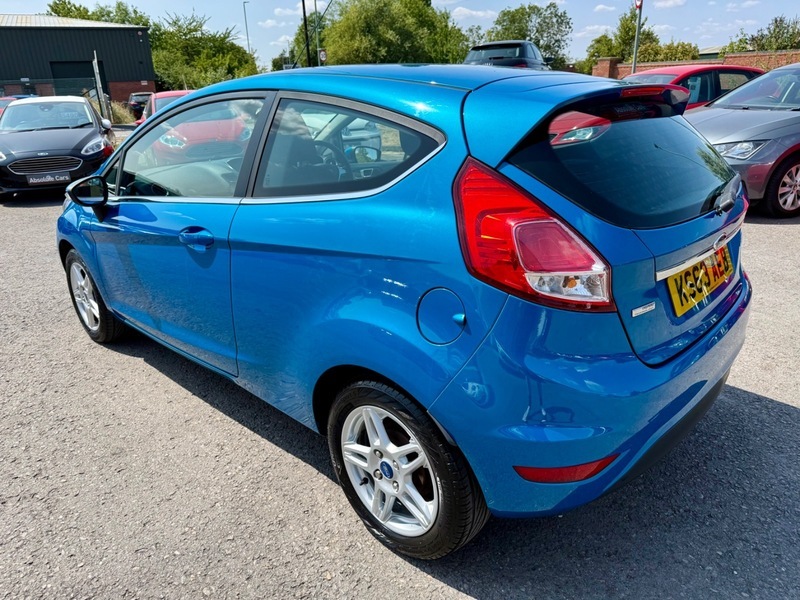 Ford Fiesta Zetec Blue #3