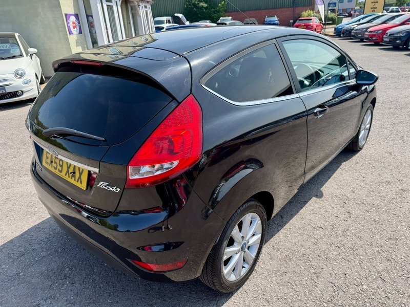 Ford Fiesta 1.3L Style White #13