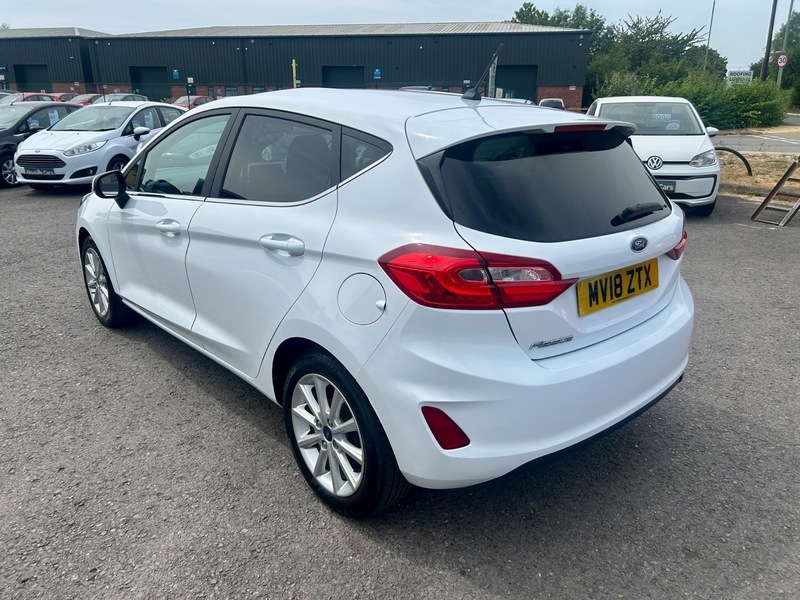 Ford Fiesta Titanium New Motservice Apple White #3