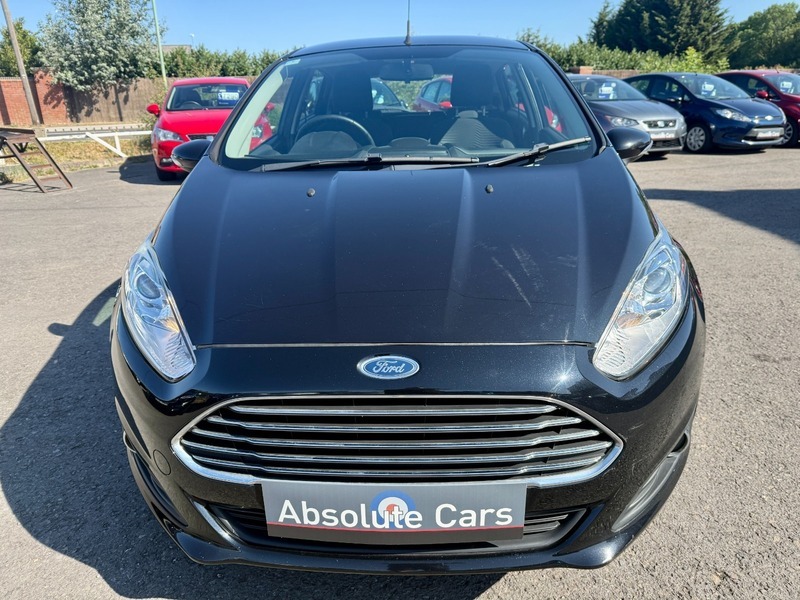 Ford Fiesta Zetec Black #5