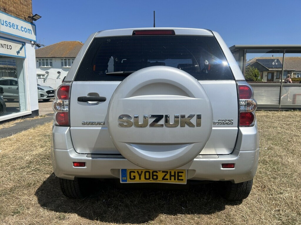 Suzuki Grand Vitara Vvt Silver #4