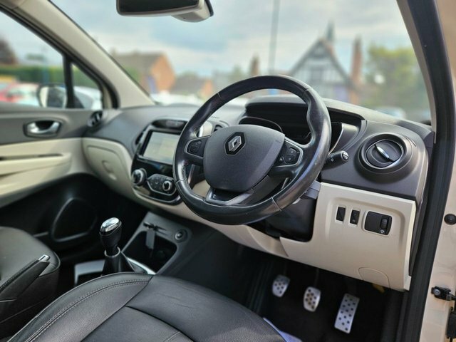 Renault Captur 1.5 Dci Energy Signature X Nav Suv Manu HV18OAC White #2