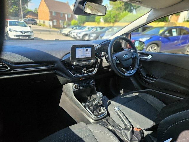Ford Fiesta 1.1 Ti-vct Zetec Hatchback Euro YP67LRJ Red #6