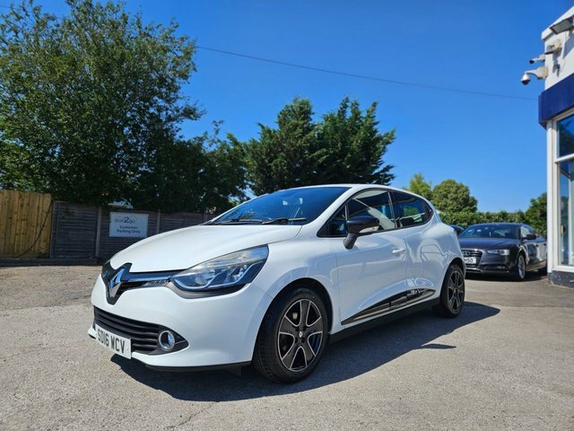 Renault Clio 1.2 16V Dynamique Nav Hatchback White #5