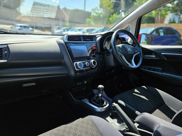 Honda Jazz 1.3 I-vtec Se Navi Hatchback Eur Red #6