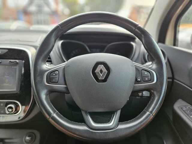 Renault Captur 0.9 Tce Energy Dynamique S Nav Suv Manu White #6