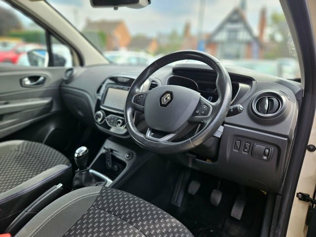 Renault Captur 0.9 Tce Energy Dynamique S Nav Suv Manu White #2