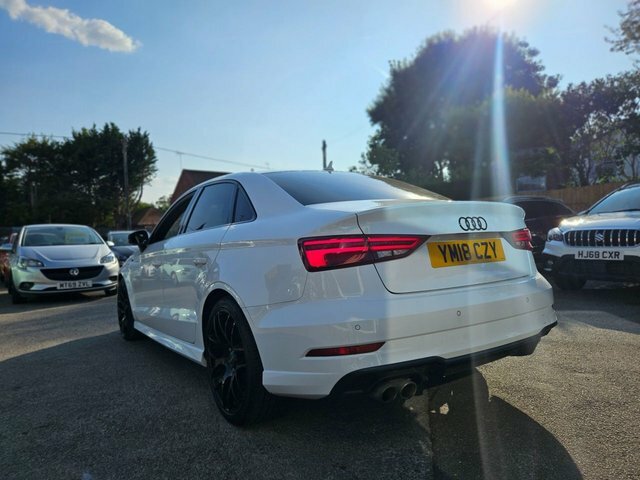 Audi A3 1.5 Tfsi Cod Black Edition Saloon Manua YM18CZY White #3