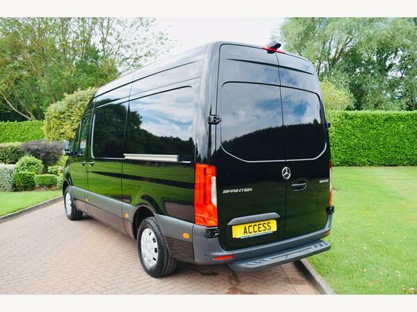Mercedes-Benz Sprinter Panel Van 2.0 319 Cdi Hd Premium Rwd L2 H2 Euro 6 Black #4