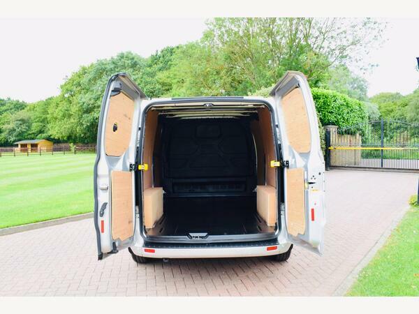 Ford Transit Custom Panel Van 2.0 320 Ecoblue Limited L2 H1 Euro BD23HWK Silver #6