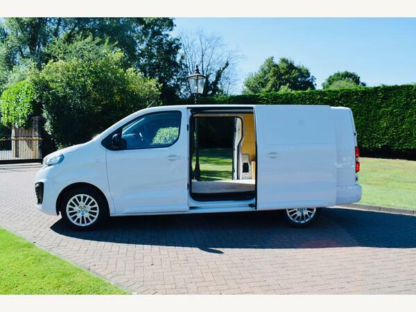 Peugeot Expert Panel Van 1.5 Bluehdi 1000 Asphalt Premium Long White #2
