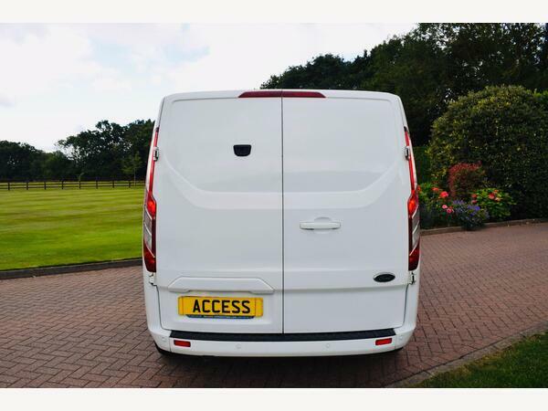 Ford Transit Custom Panel Van 2.0 300 Ecoblue Limited L2 H1 Euro 6 S LB23UNP White #5
