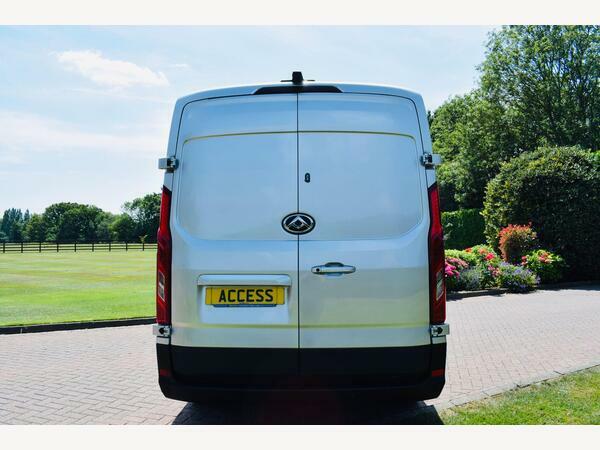 Maxus Deliver 9 Panel Van 2.0 D20 Lux Fwd L3 H2 Euro 6 S S Silver #4